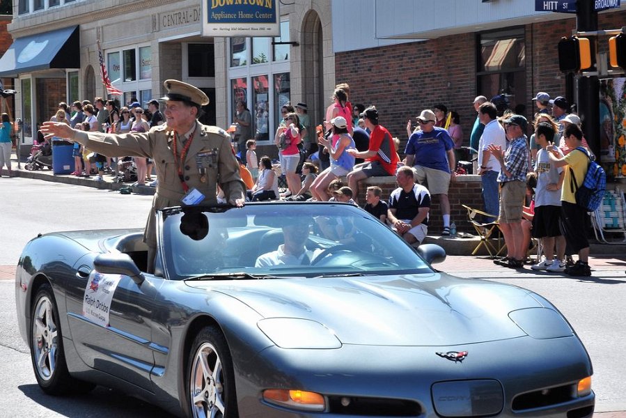 Parade DSC 8764